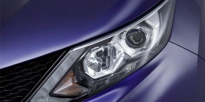 Как снять передние фары на Nissan Qashqai