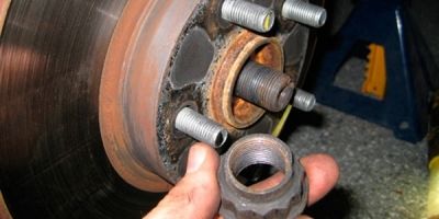 Замена подшипника ступицы в Toyota Corolla