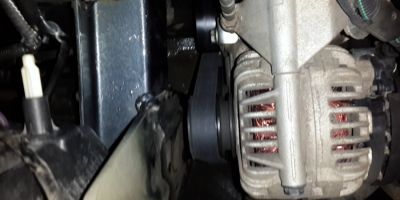 Замена приводного ремня на Renault Logan